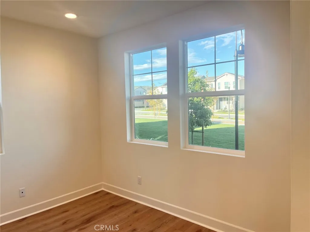 Additional image 21 of 337 S Nevada Avenue, Ventura, CA 93004