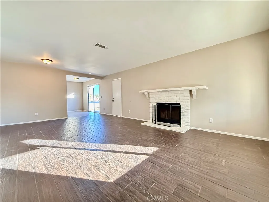 Additional image 38 of 17365 Newmont Ave, Lancaster, CA 93535