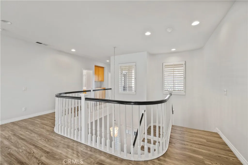 Additional image 90 of 28251 Infinity Cir, Saugus, CA 91390