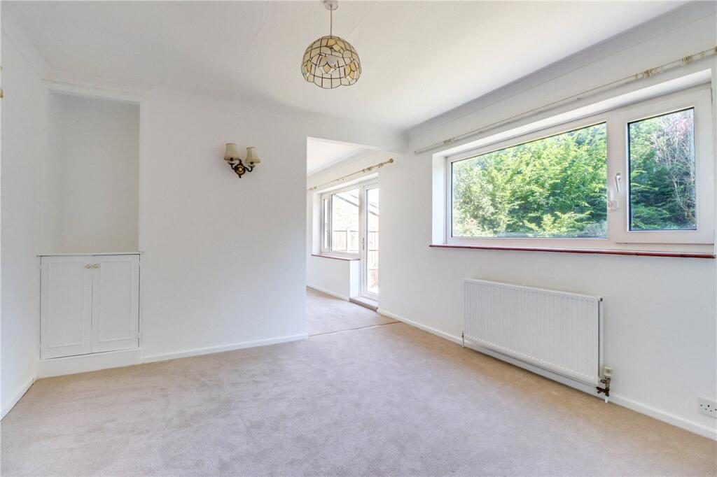 Additional image 3 of Tuffnells Way, Harpenden, AL5