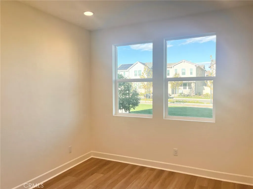 Additional image 10 of 325 S Nevada Avenue, Ventura, CA 93004