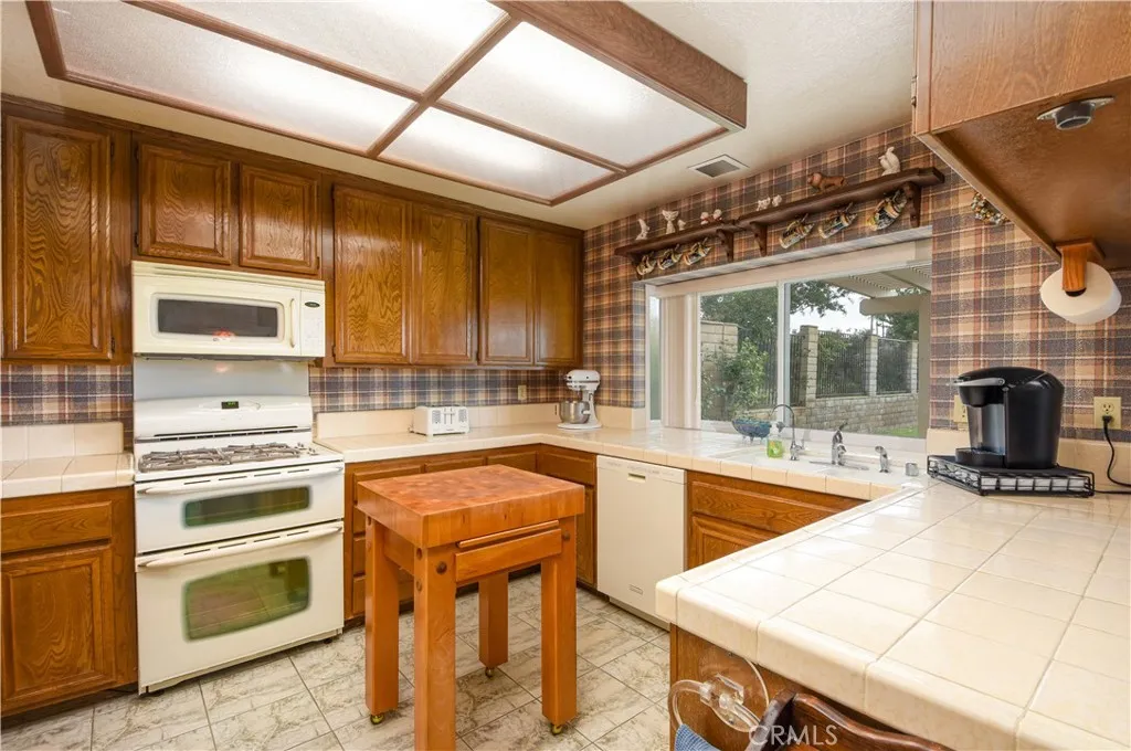 Additional image 46 of 871 Kevin, Corona, CA 92878