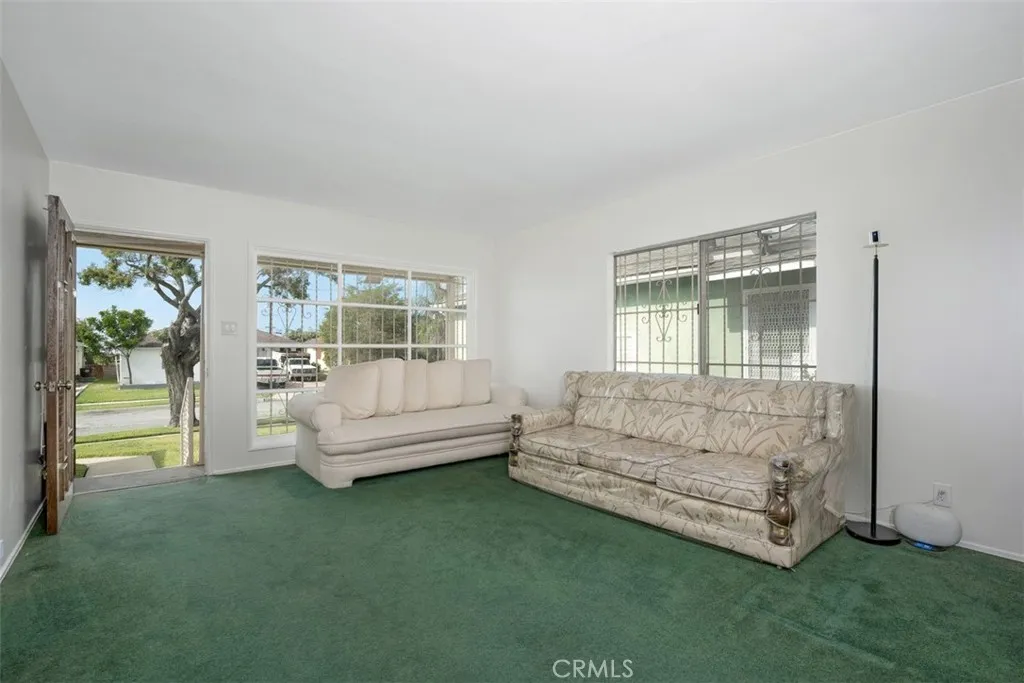 Additional image 39 of 916 S Caswell Ave, Compton, CA 90220