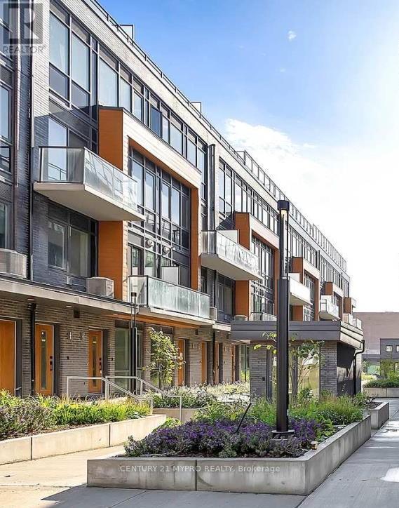 102 - 75 CURLEW DRIVE|Toronto (Parkwoods-Donalda), Ontario M3A2P8