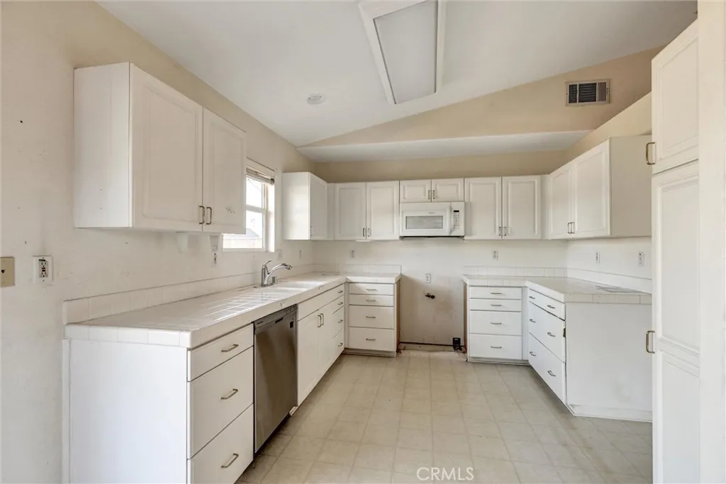 Additional image 43 of 3060 Linder St, Hemet, CA 92545