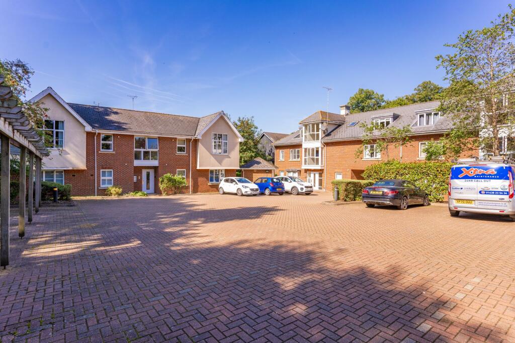 Additional image 4 of Stathams Court, Redbourn