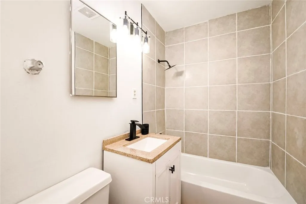 Additional image 18 of 522 Price St, Bakersfield, CA 93307