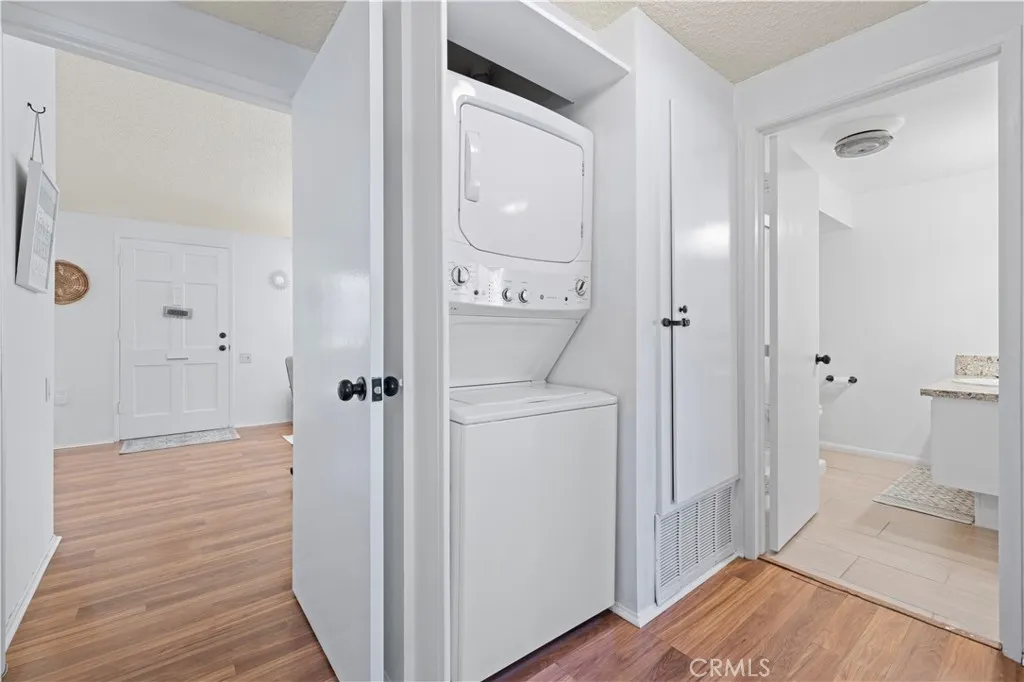 Additional image 11 of 19116 Avenue Of The Oaks #B, Newhall, CA 91321