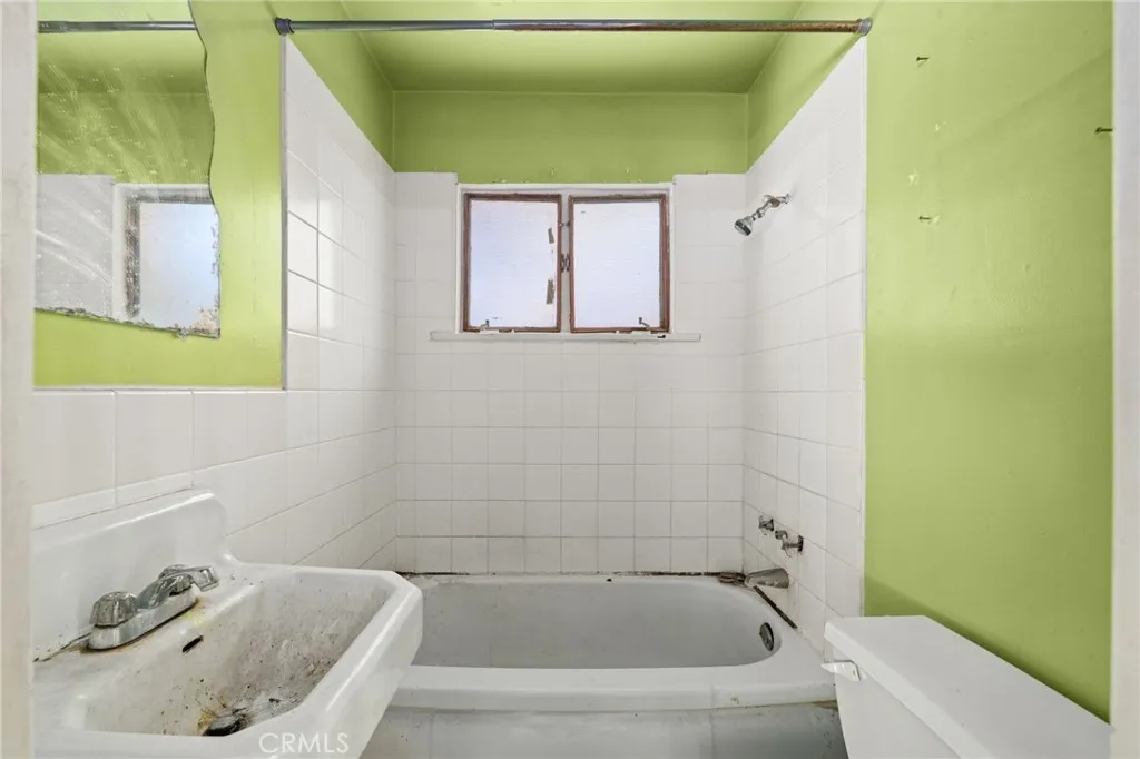 Additional image 67 of 3024 Pine St, Riverside, CA 92501