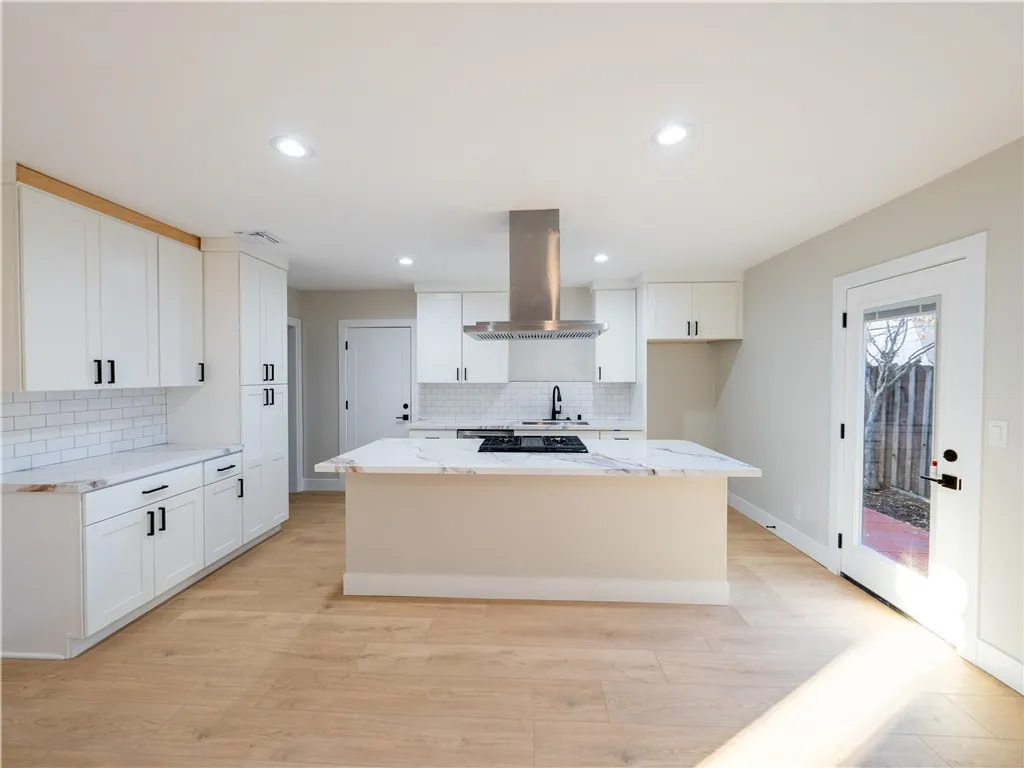 Additional image 10 of 639 S 7th St, Grover Beach, CA 93433