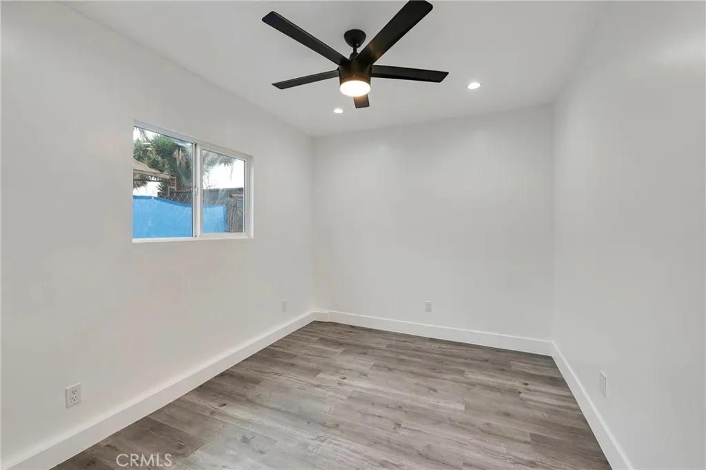 Additional image 97 of 8023 Hooper Ave, Los Angeles, CA 90001