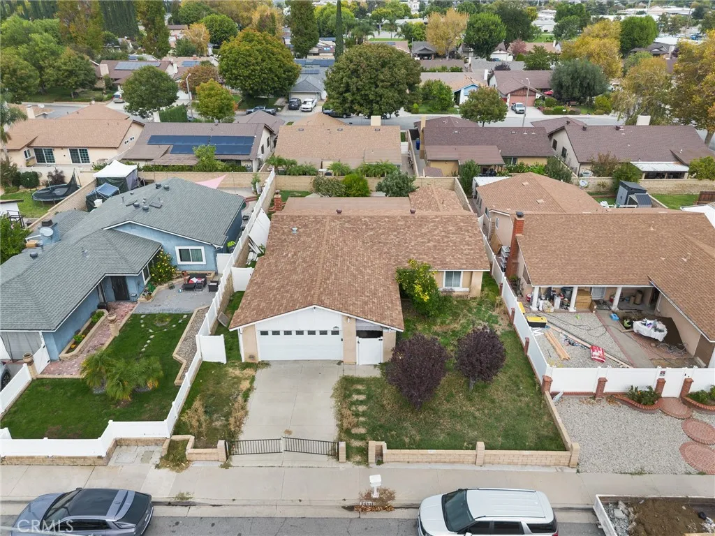 Additional image 29 of 24311 Wabuska St, Newhall, CA 91321