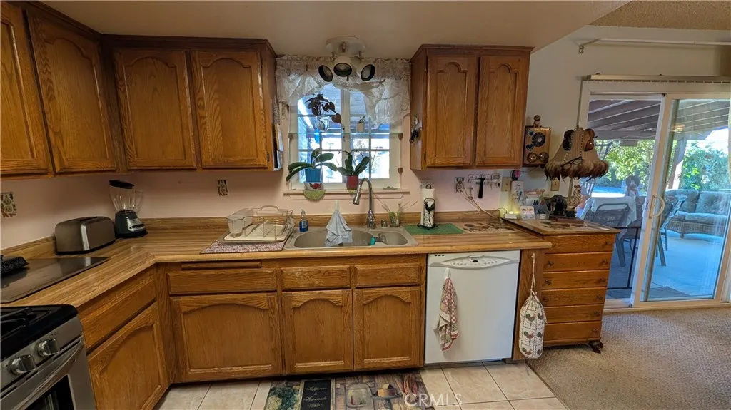 Additional image 61 of 28210 Desert View Rd, Apple Valley, CA 92308