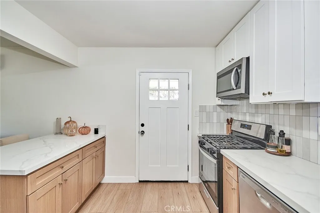 Additional image 79 of 606 E De Anza Circle E, Ontario, CA 91761