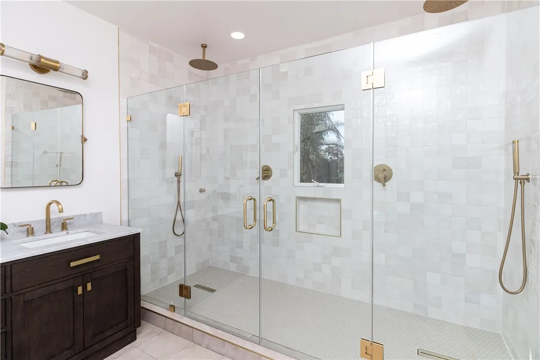 Additional image 91 of 5439 Gentry Avenue, Valley Village, CA 91607