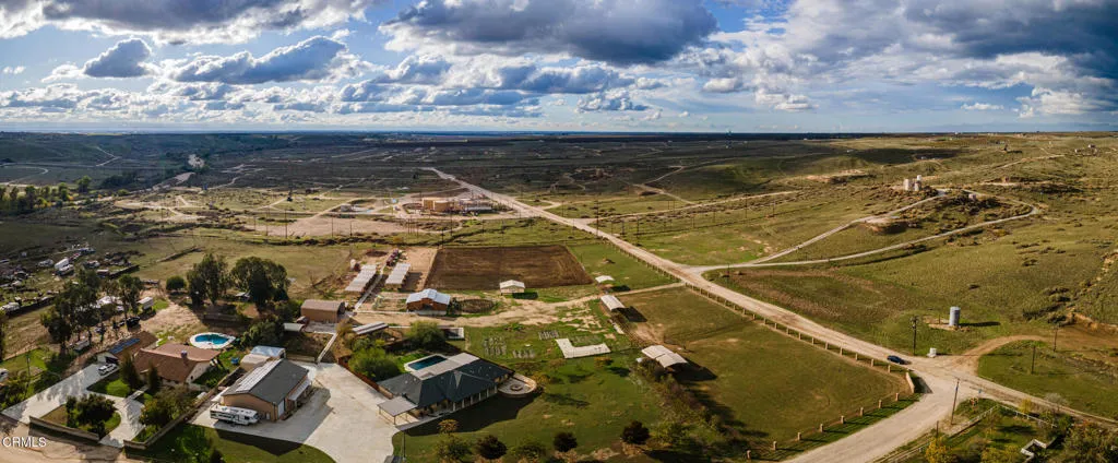 Additional image 139 of 102 Anna Lane, Bakersfield, CA 93308