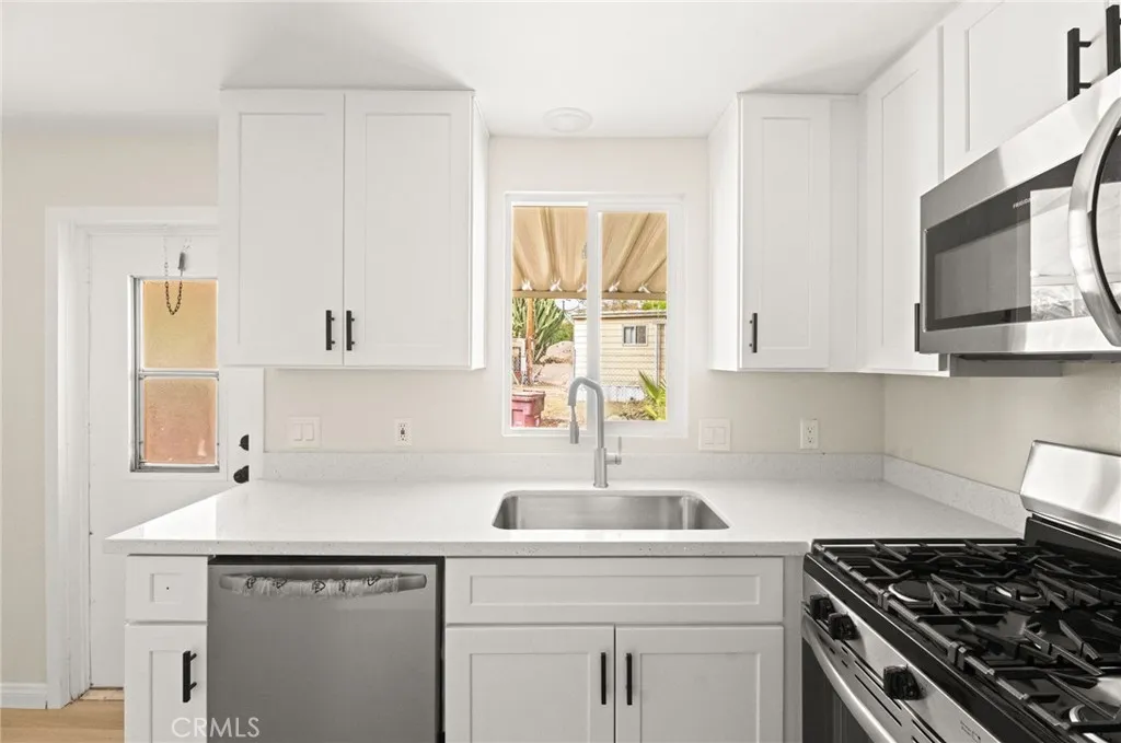 Additional image 56 of 300 Diana St, Perris, CA 92570