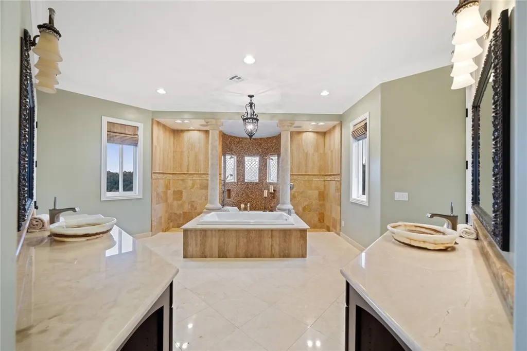 Additional image 18 of 18378 Avenida Bosque, Murrieta, CA 92562