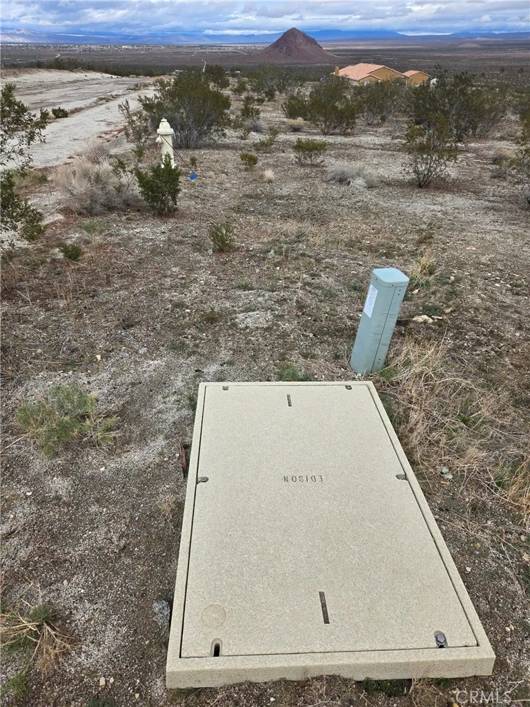 Additional image 10 of 1 Twinn Buttes Avenue, California City, CA 93505