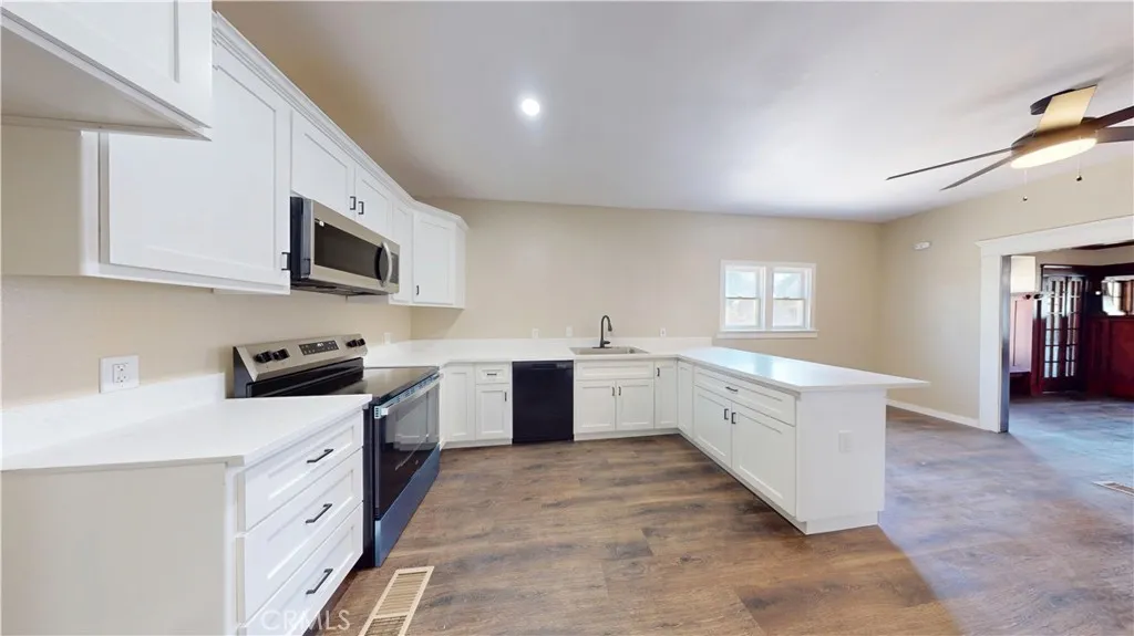 Additional image 21 of 503 N D St, Madera, CA 93638