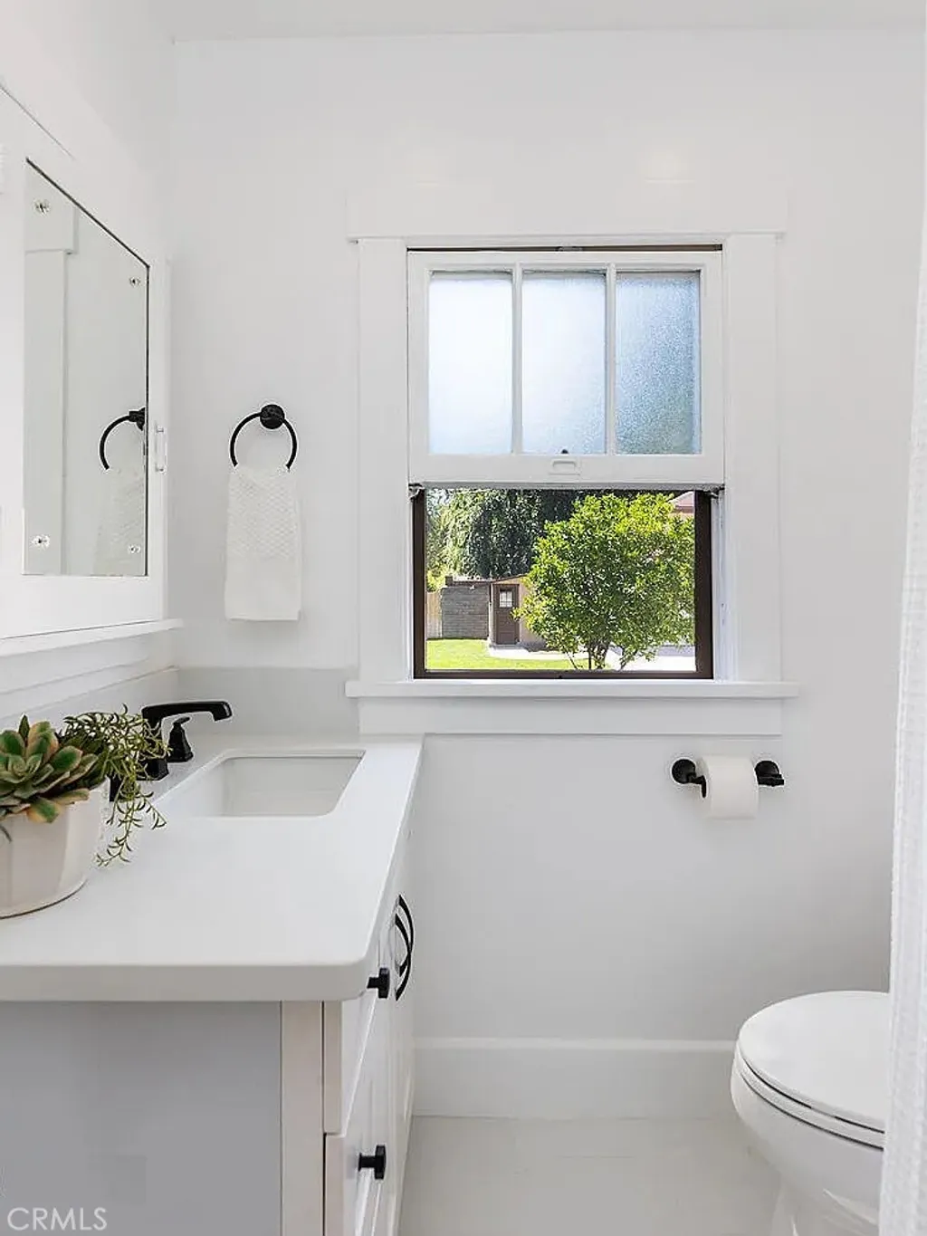 Additional image 18 of 977 N Hill Avenue, Pasadena, CA 91104