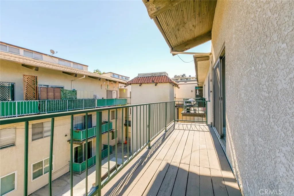 Additional image 40 of 5460 White Oak Avenue Unit C330, Encino, CA 91316