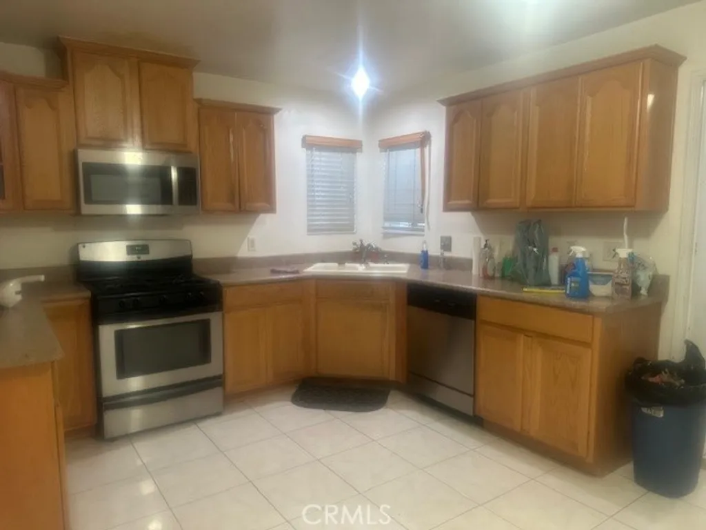 Additional image 6 of 641 W 48th St, San Bernardino, CA 92407