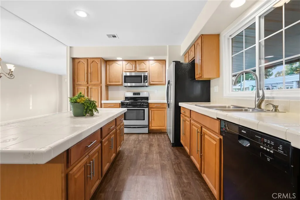 Additional image 42 of 24001 Muirlands Blvd Unit 47, Lake Forest, CA 92630