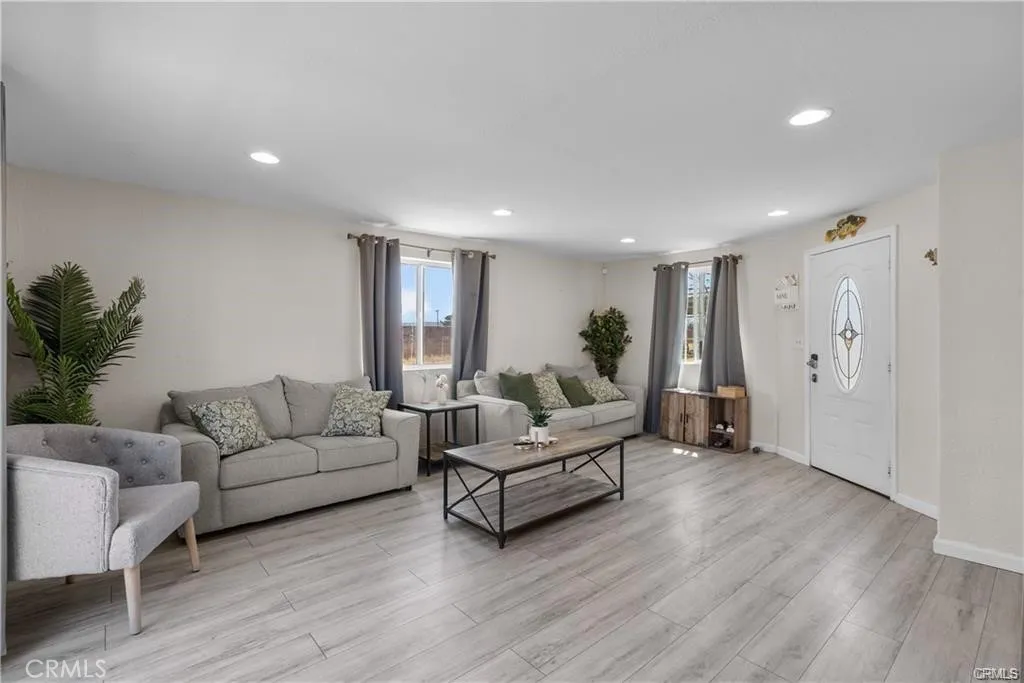 Additional image 40 of 48240 90th Street W, Lancaster, CA 93536