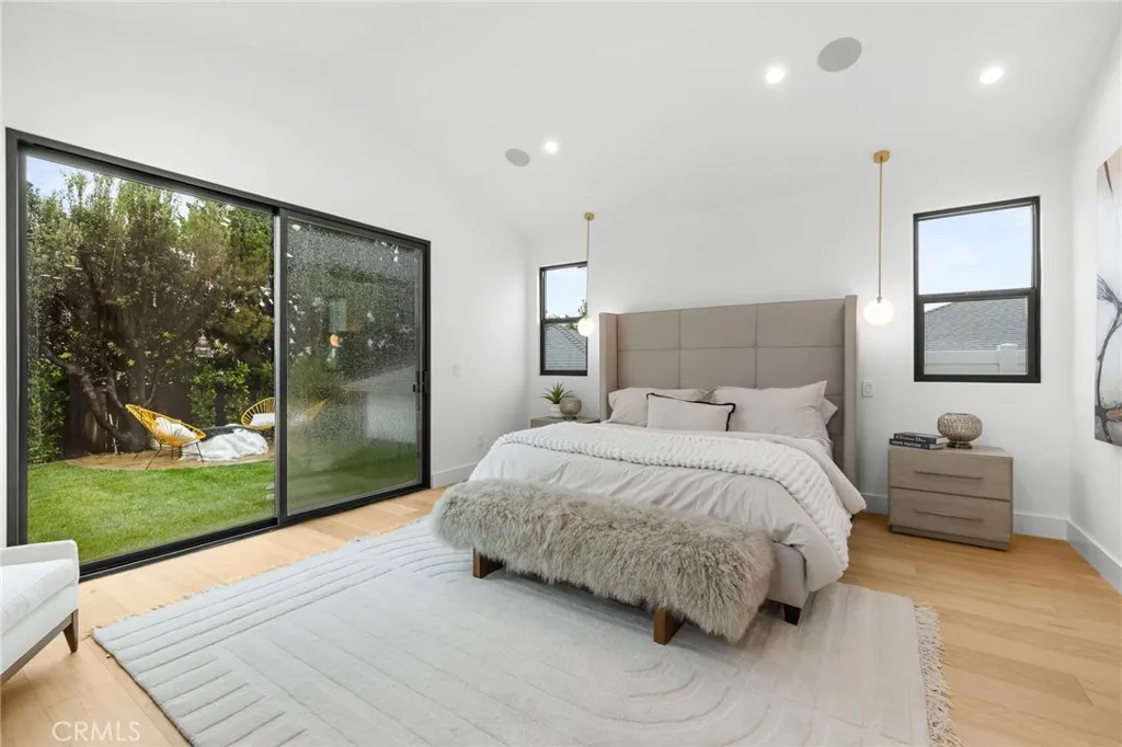 Additional image 67 of 742 Groton Dr, Burbank, CA 91504