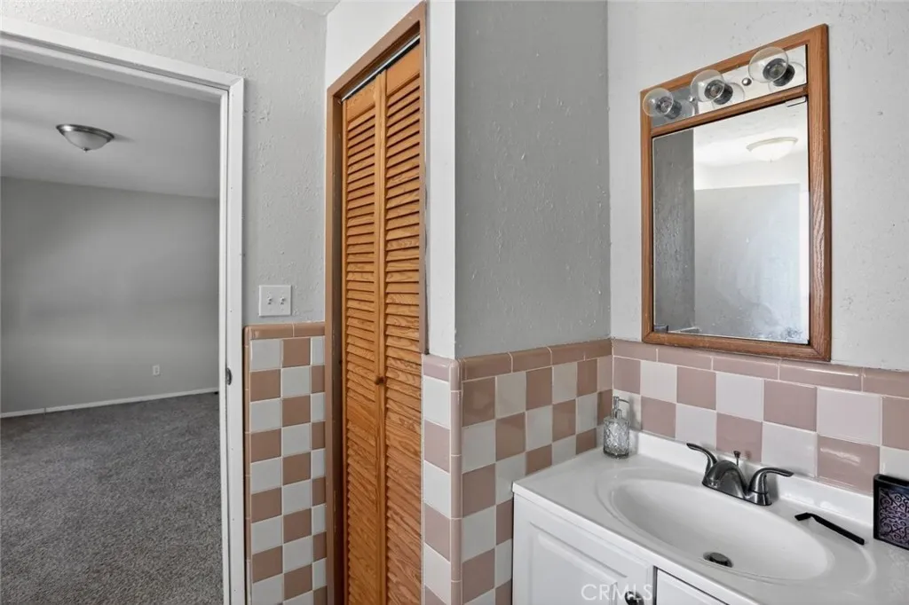 Additional image 38 of 21101 Hacienda Boulevard, California City, CA 93505