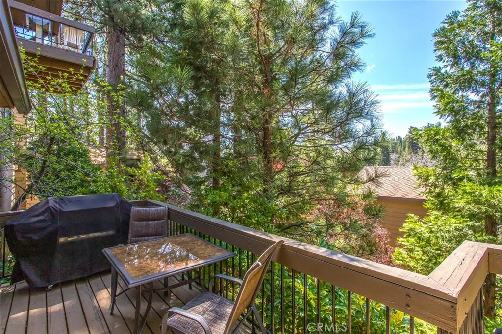 Additional image 27 of 27657 Peninsula Dr Unit 130, Lake Arrowhead, CA 92352