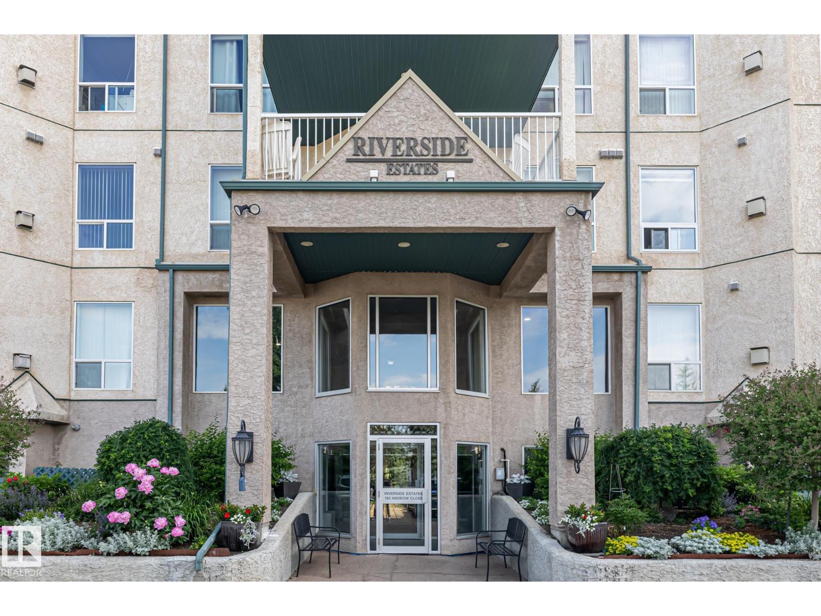 #500 182 HADDOW CL NW|Edmonton, Alberta T6R2V1