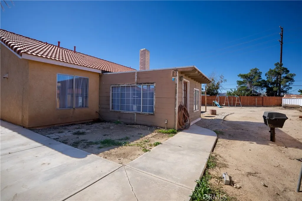 Additional image 30 of 4015 Triton, Palmdale, CA 93552