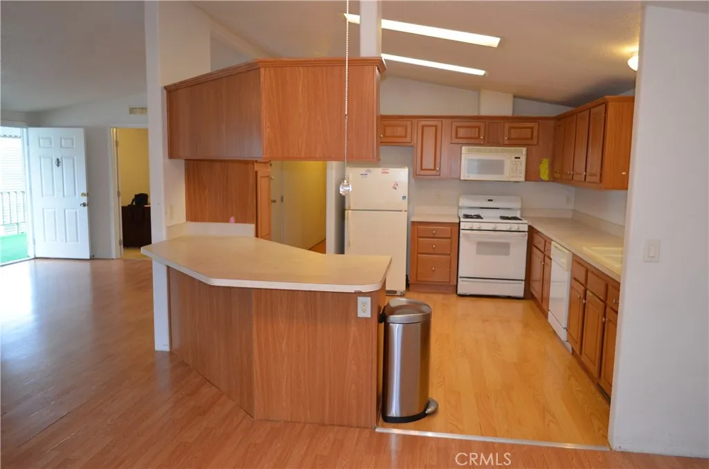 Additional image 10 of 44725 State Highway 74 Unit 240, Hemet, CA 92544