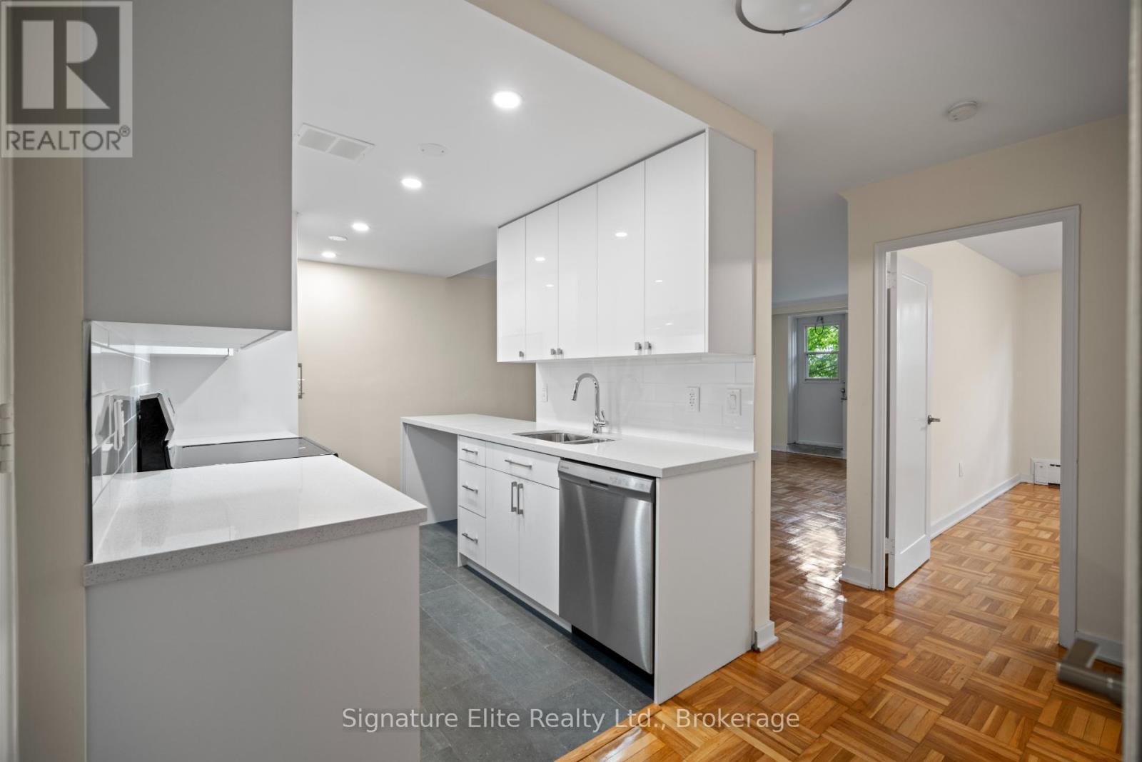 Property image for 207 - 165 BALLIOL STREET|Toronto (Mount Pleasant West), Ontario M4S1C2