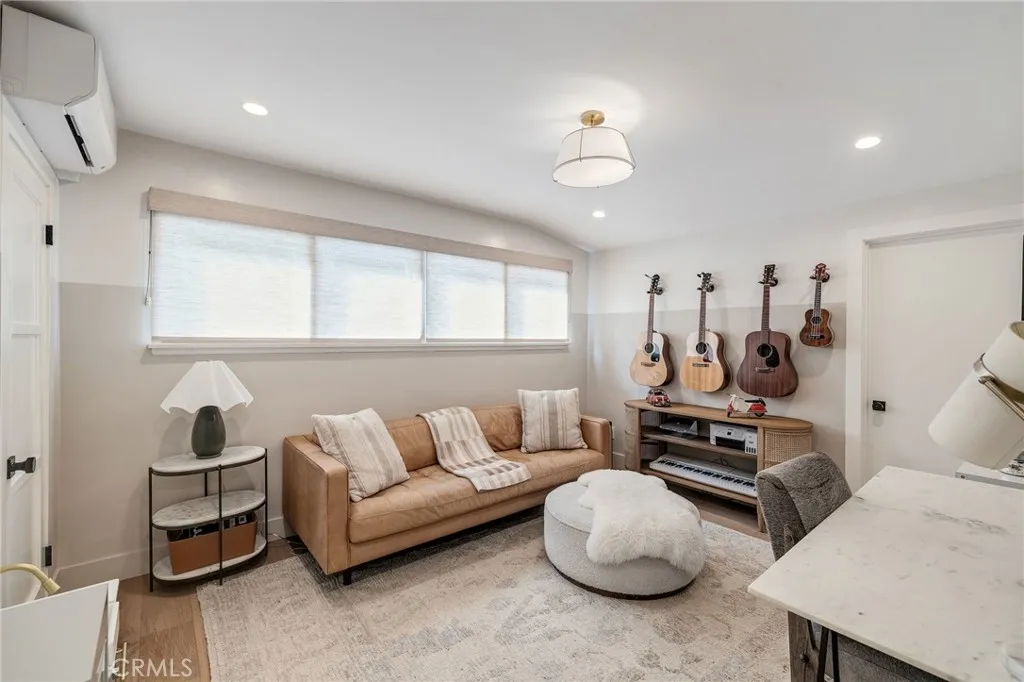 Additional image 58 of 1326 Voorhees Ave., Manhattan Beach, CA 90266