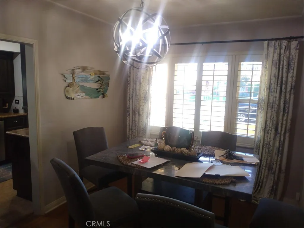 Additional image 15 of 2035 W 71st St, Los Angeles, CA 90047