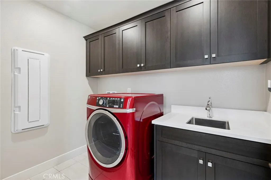 Additional image 28 of 114 Source, Irvine, CA 92618