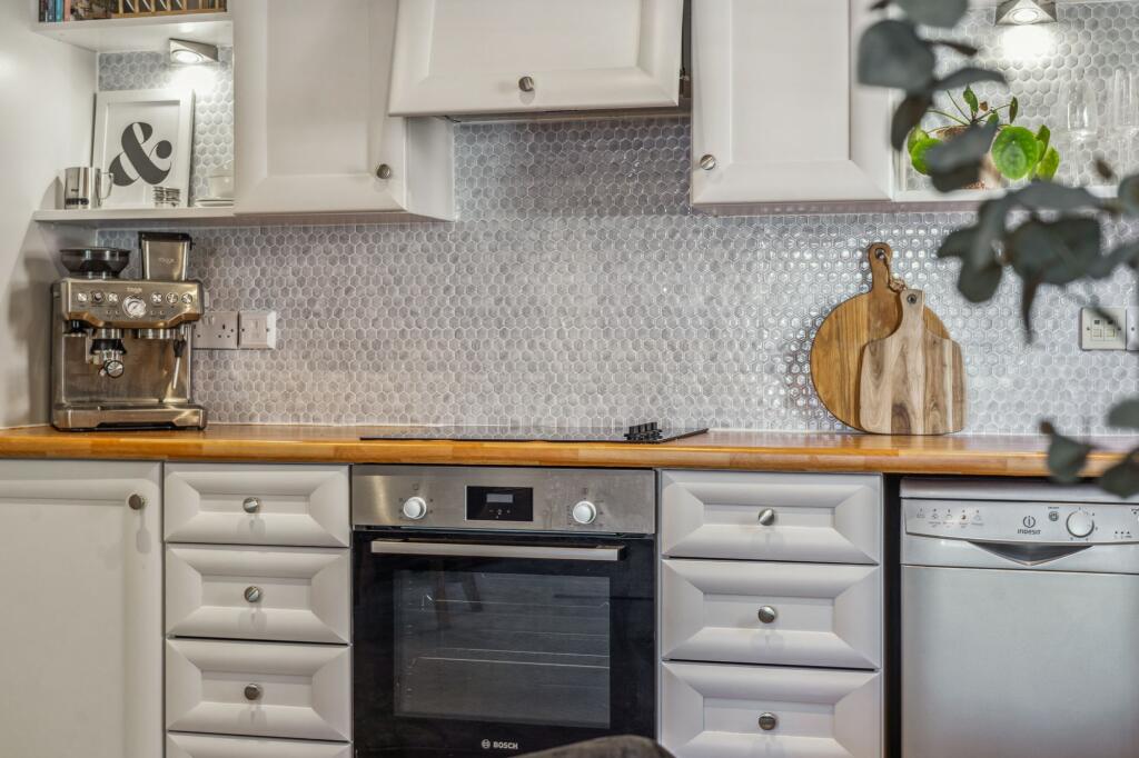 Additional image 10 of Stathams Court, Redbourn