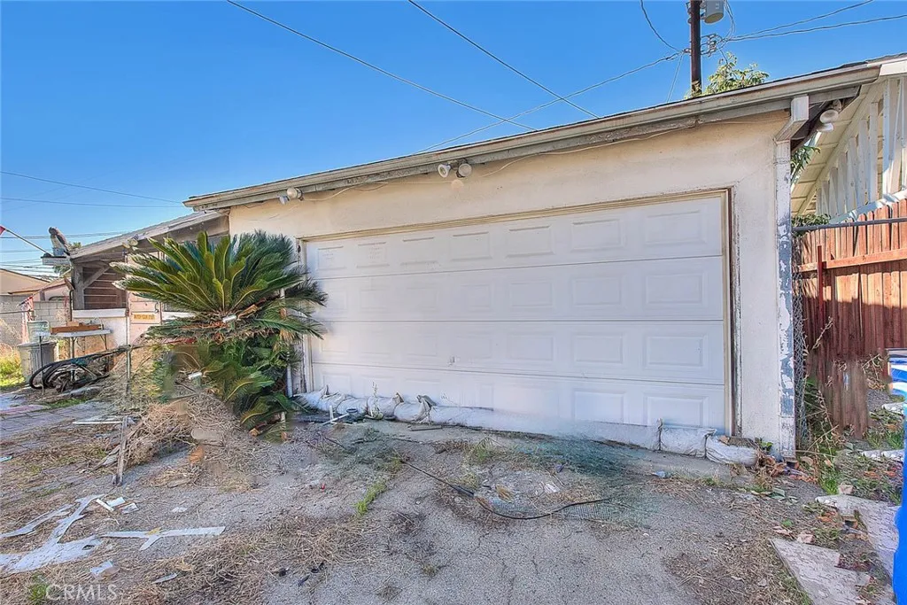 Additional image 103 of 909 W Flora Street, Ontario, CA 91762