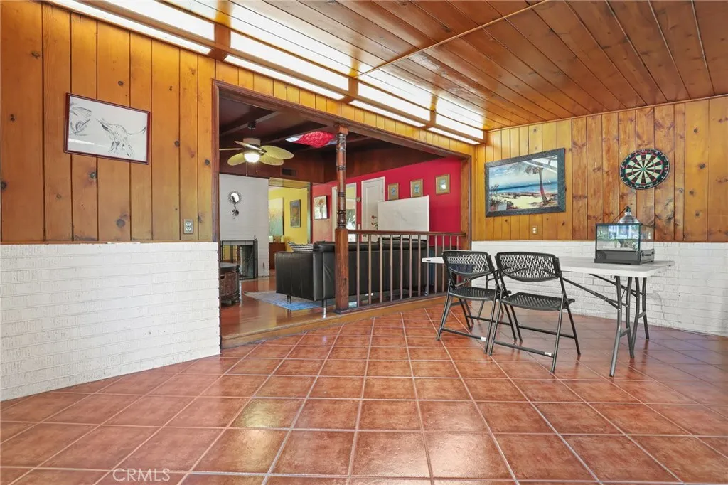 Additional image 71 of 15719 Vose Street, Lake Balboa, CA 91406