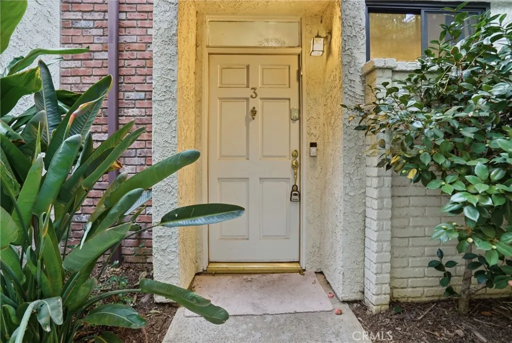 Additional image 30 of 6540 Hayvenhurst Avenue Unit 3, Lake Balboa, CA 91406