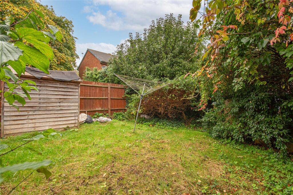 Additional image 8 of Yew Grove, Welwyn Garden City, AL7