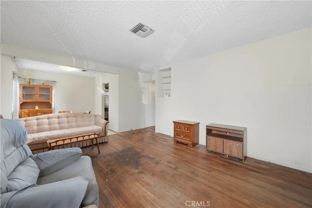 Additional image 12 of 419 Stanford Rd, Burbank, CA 91504