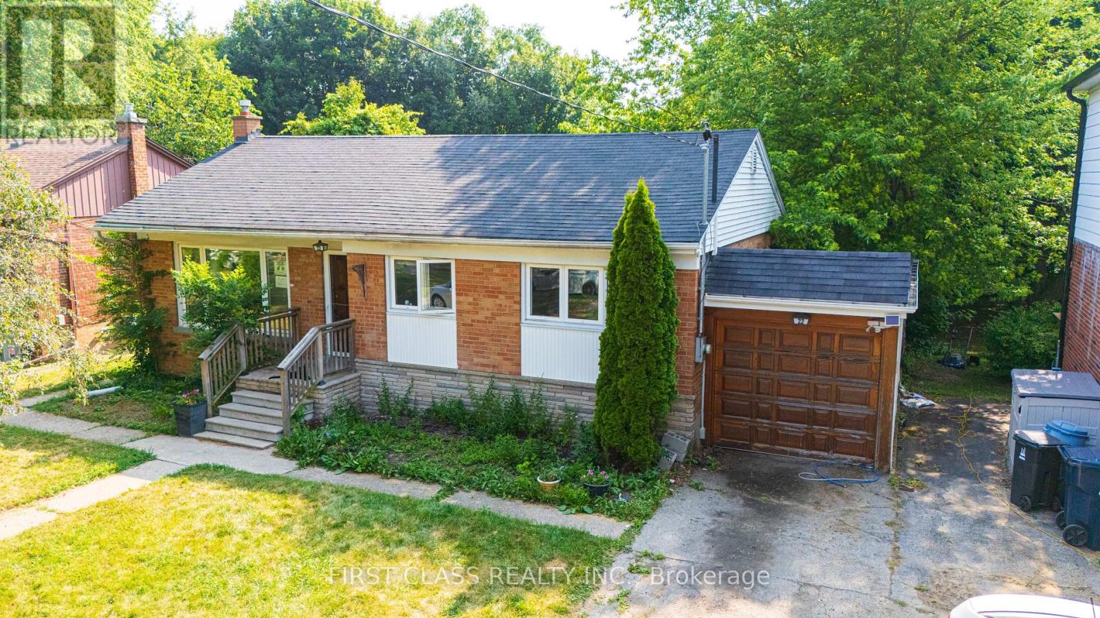 Primary image of 22 HOPECREST CRESCENT|Toronto (Kennedy Park), Ontario M1K2K4