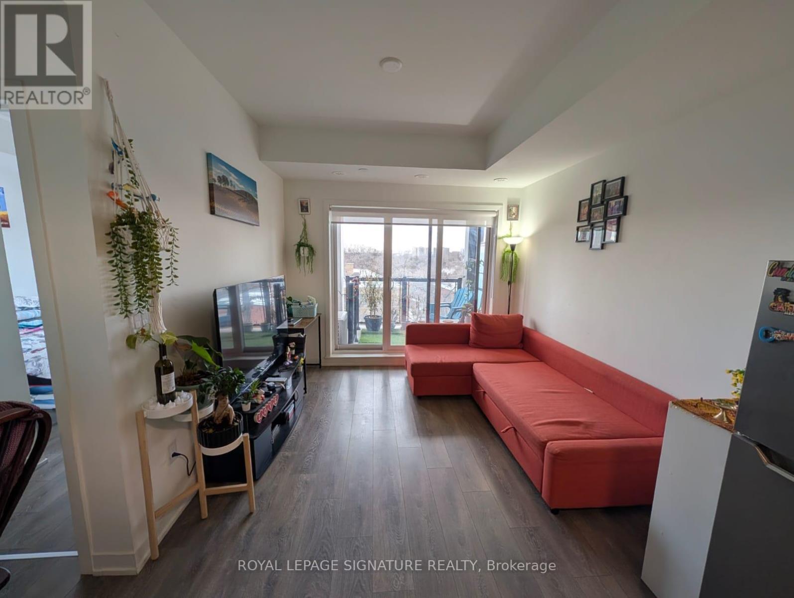 Property image for 414 - 165 CANON JACKSON DRIVE|Toronto (Beechborough-Greenbrook), Ontario M6M2G1