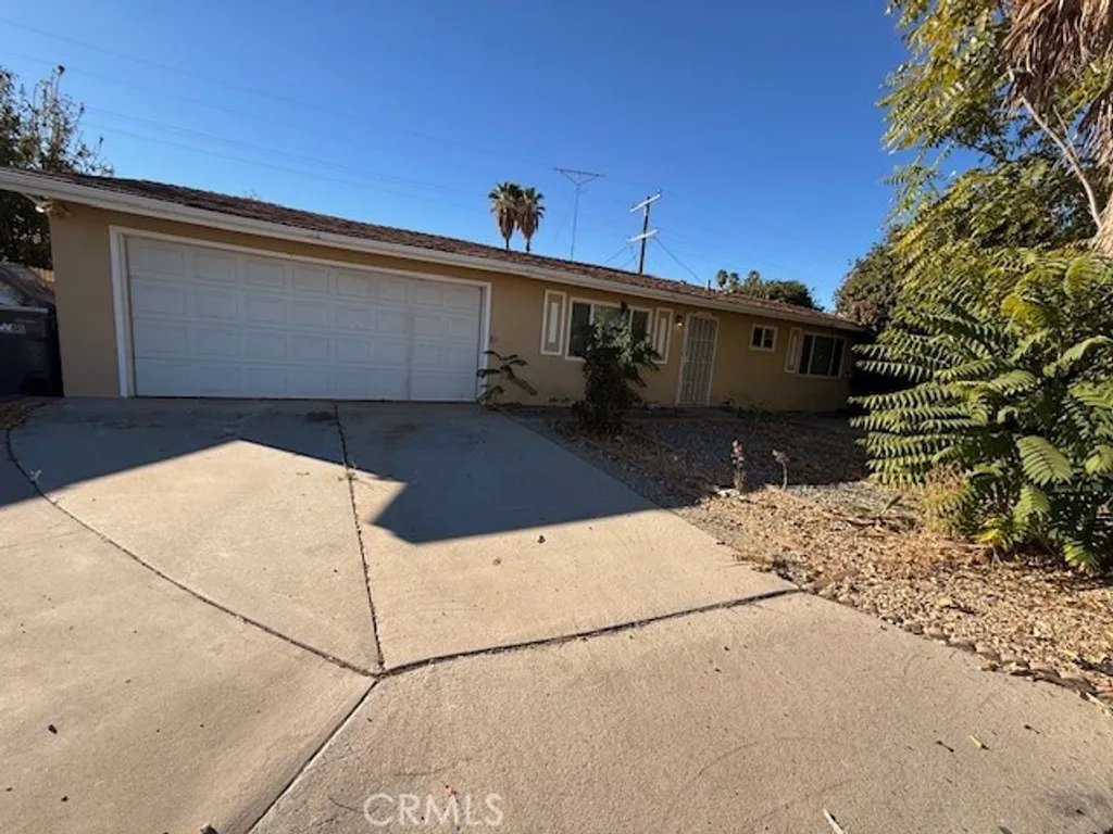 Additional image 2 of 43441 Acacia Ave, Hemet, CA 92544