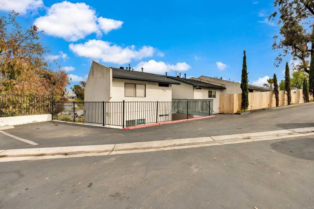 Additional image 32 of 4960 Lantana Drive Unit 7, San Diego, CA 92105