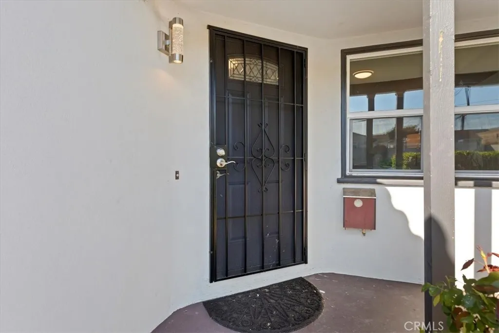 Additional image 93 of 1905 W 115th St, Los Angeles, CA 90047